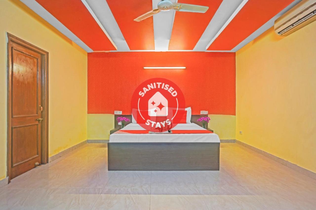 Oyo 87701 Lucky Farm Hotel Shāhpur Buitenkant foto